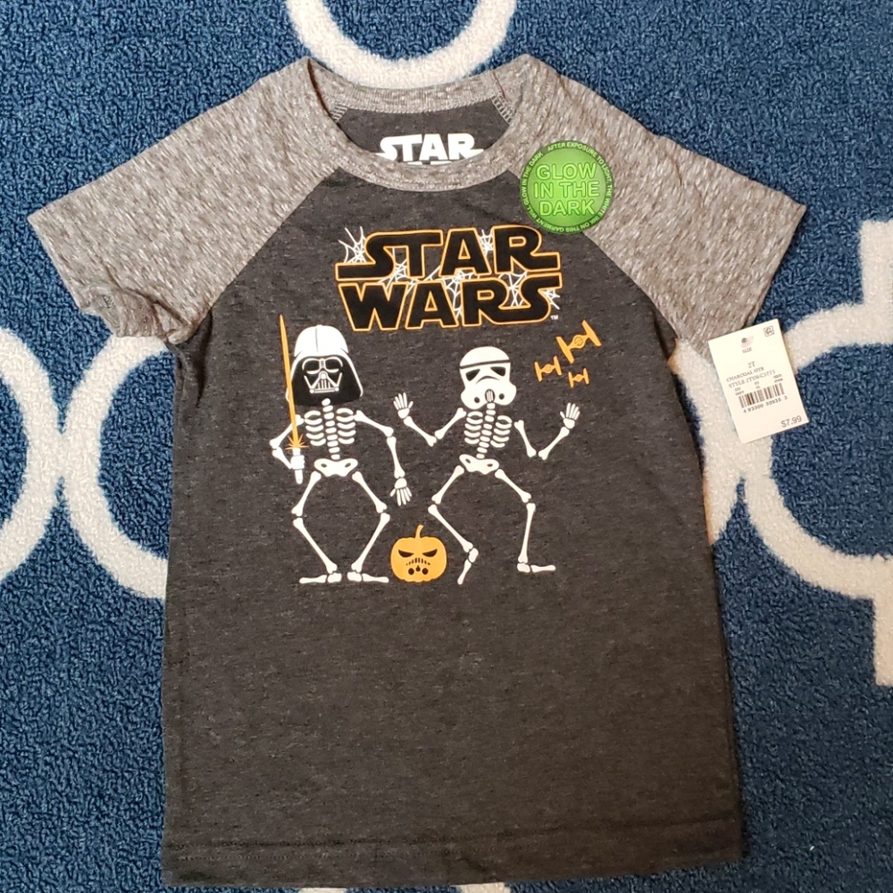 NWT STAR WARS HALLOWEEN SHIRT 2T GLOW IN THE DARK